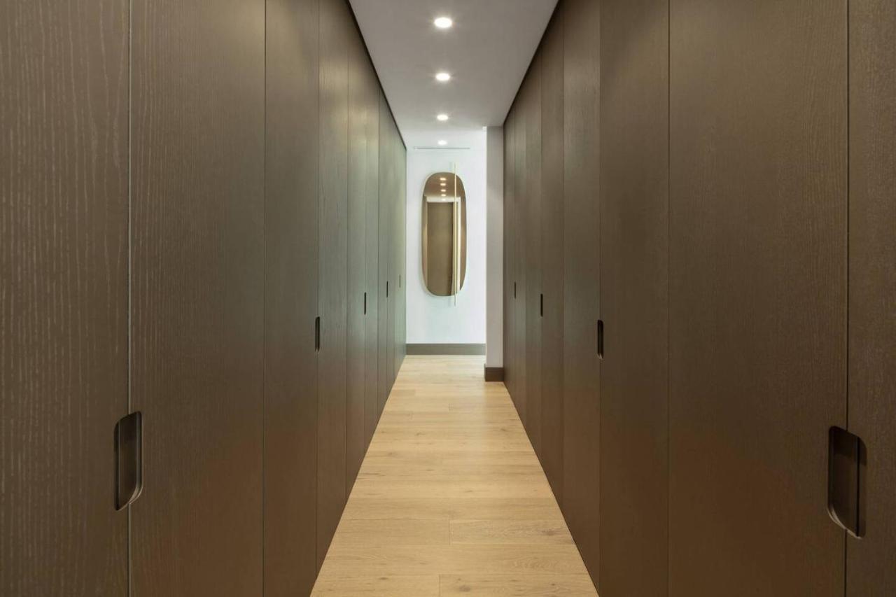 Newly Built 6 Bdrm Luxury In Nueva Andalucia Marbellac