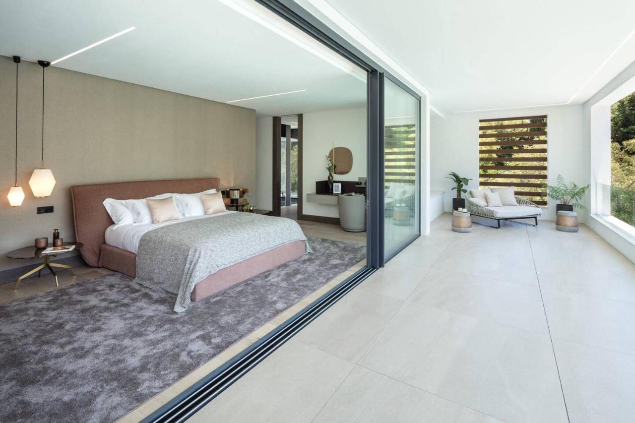 Leilighet Newly Built 6 Bdrm Luxury In Nueva Andalucia *