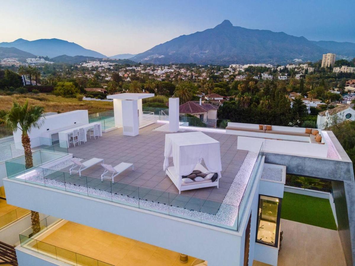 Newly Built 6 Bdrm Luxury In Nueva Andalucia Marbellac